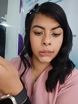 SOFIA-11_ live cam on StripChat