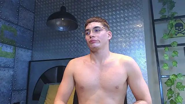 thiagofox - ThiagoFox's free webcam - UK Sex Cams
