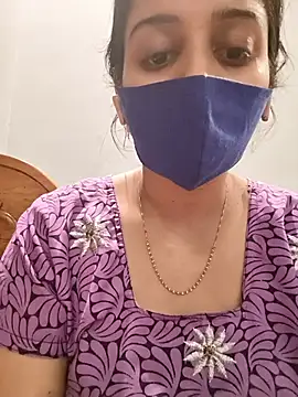 tamil_shalini (F milf) - Lips 💋