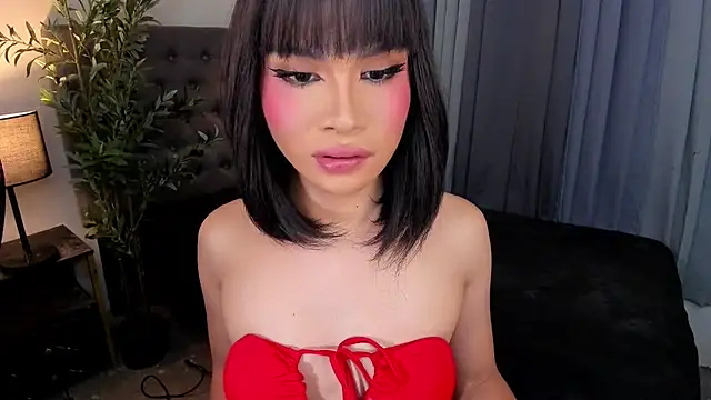 delightfulasianhugecock webcam