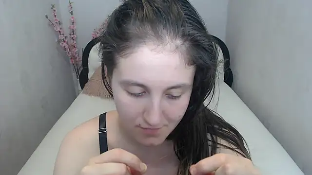holliy_cooper - Holliy_Cooper's free webcam - UK Sex Cams