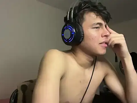 ToddWarren live cam on StripChat