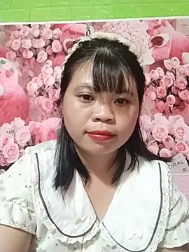 xuka_lyss (F young) - ❤️ nụ hôn 😘😘😘