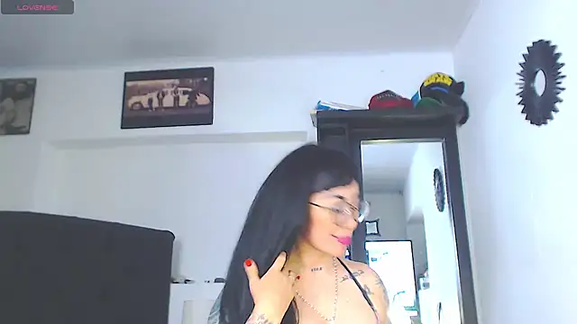 Vicky_hotmilf