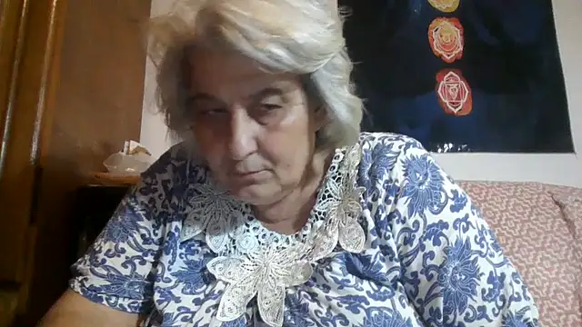 ExquisiteMature webcam