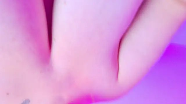 NathaxaLeans webcam
