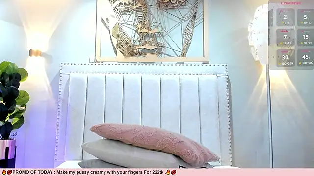 _LaraMom_ webcam