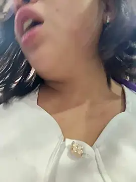 Melany-1 live cam on StripChat