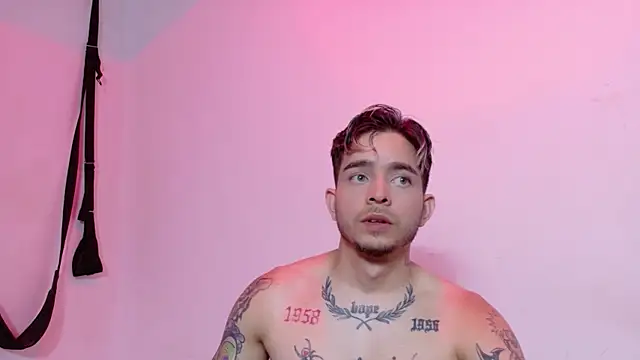 AliceandMax webcam
