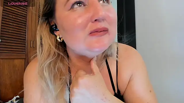 bianca_imp live cam