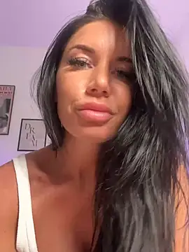 MissyJi webcam