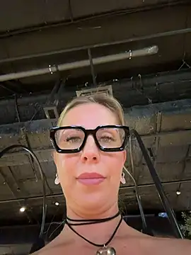 lisamurr's live room