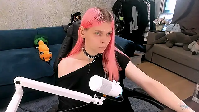LunaPink69 webcam