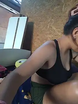 Lusandra1837lusi webcam
