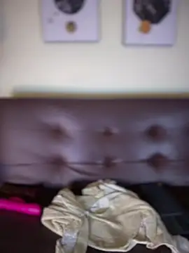LeylaKnox webcam