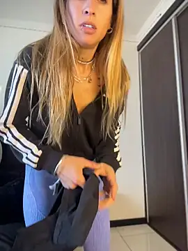 NicoleWilder webcam