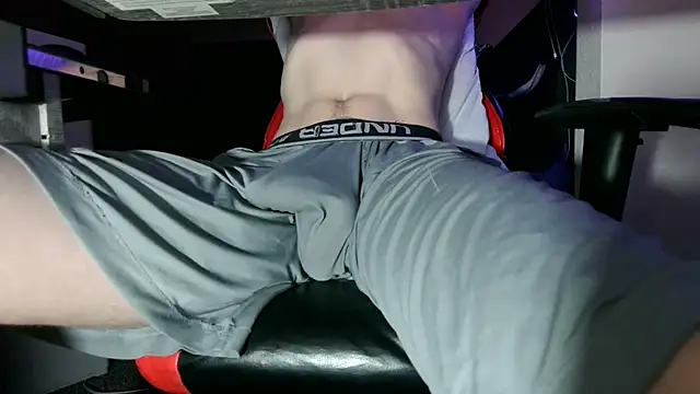 dick_and_muscles (G young) - Cum at gaol or in pvt