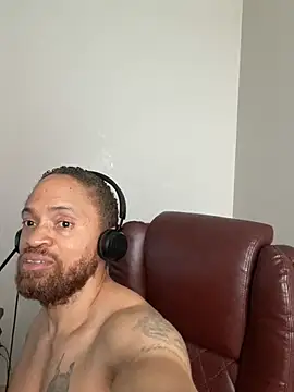 Fathero1time live cam on StripChat