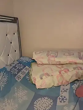 babypookie (F young) - squirt show