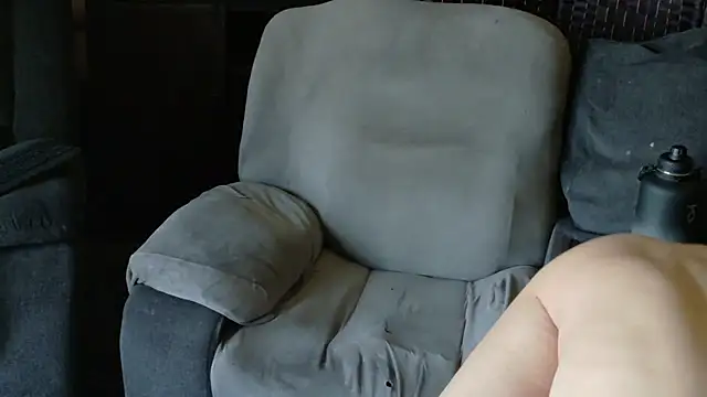 samykiddy6969 (Ask my age) - Chilling / Relaxing