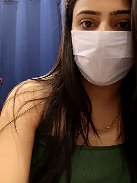 ivymybae (F young) - Striptease and shower