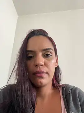 Sara-77 webcam