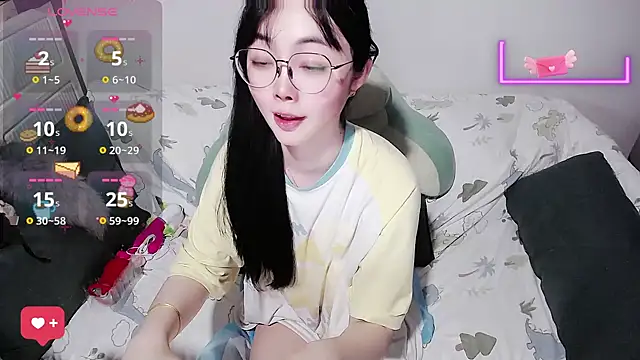 baby-yaya20 live cam on StripChat