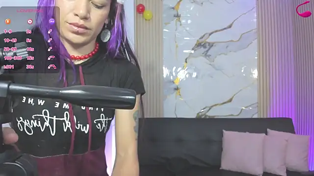 alonddra_tay live cam on StripChat