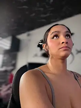 Isabella-Teen