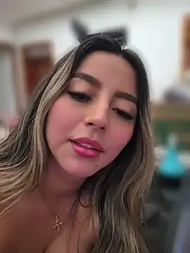 celesteblaze_ - CelesteBlaze_'s free webcam - UK Sex Cams