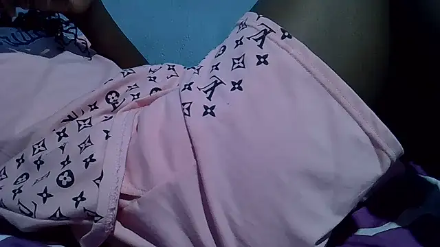 blackgal2 webcam