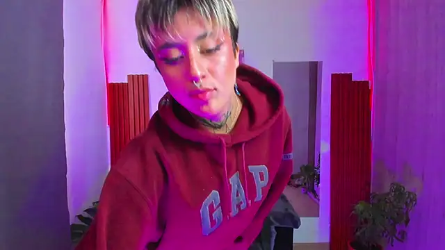 rebeka-baker (F teen) - saliva in tits full (blow job)