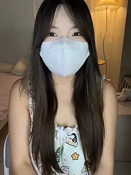 _xiaoxinxin_ live cam on StripChat