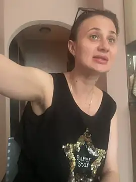Flossy_Vettie live cam on StripChat