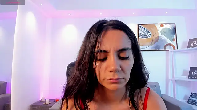 martina_mancini live cam on StripChat