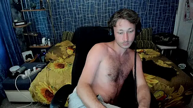 cuteboy228 - CuteBoy228's free webcam - UK Sex Cams