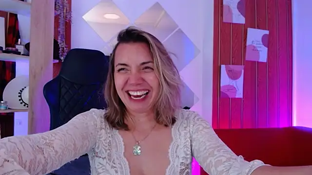 milfsecret69 live cam on StripChat