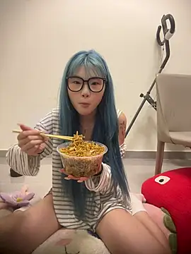 Rocket-Girl live cam on StripChat