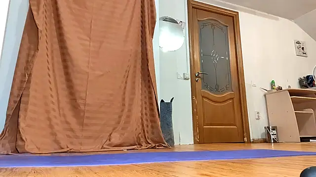 hazyloom's live room