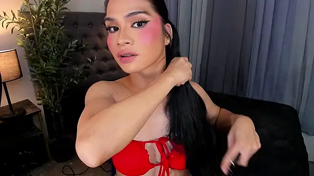 delightfulasianhugecock webcam