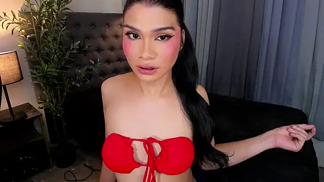 delightfulasianhugecock webcam