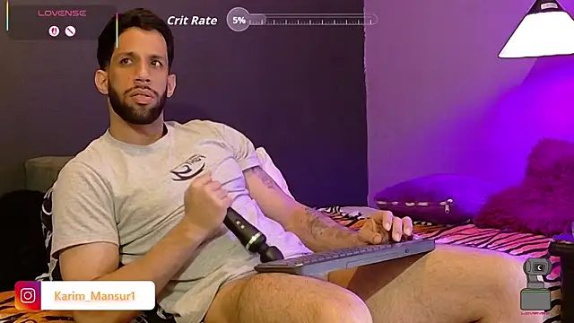 karim_mansur (Ask my age) - flash cock close up and foreskin