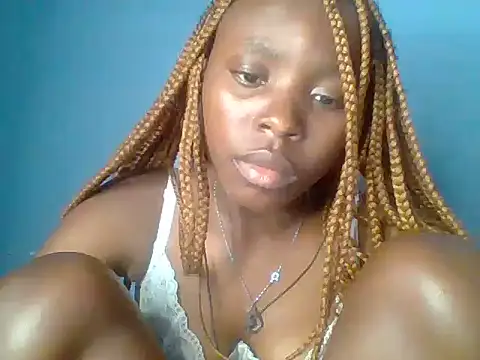 Chocolate-brownie live cam on StripChat