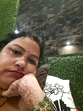 SHANVII live cam on StripChat