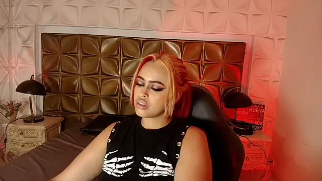 EvaaFoxxy1 webcam
