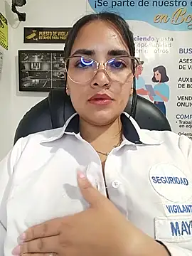 MAYE__13 webcam