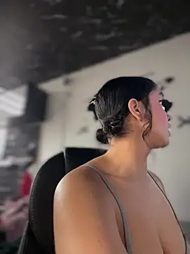 Isabella-Teen webcam