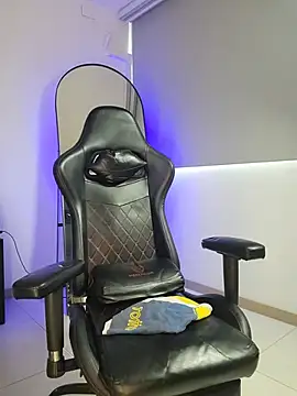 johnjaguar1_ webcam