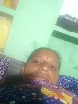 Mohnibhabi55A webcam