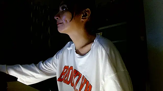 AsiaticRose_06 live cam on StripChat